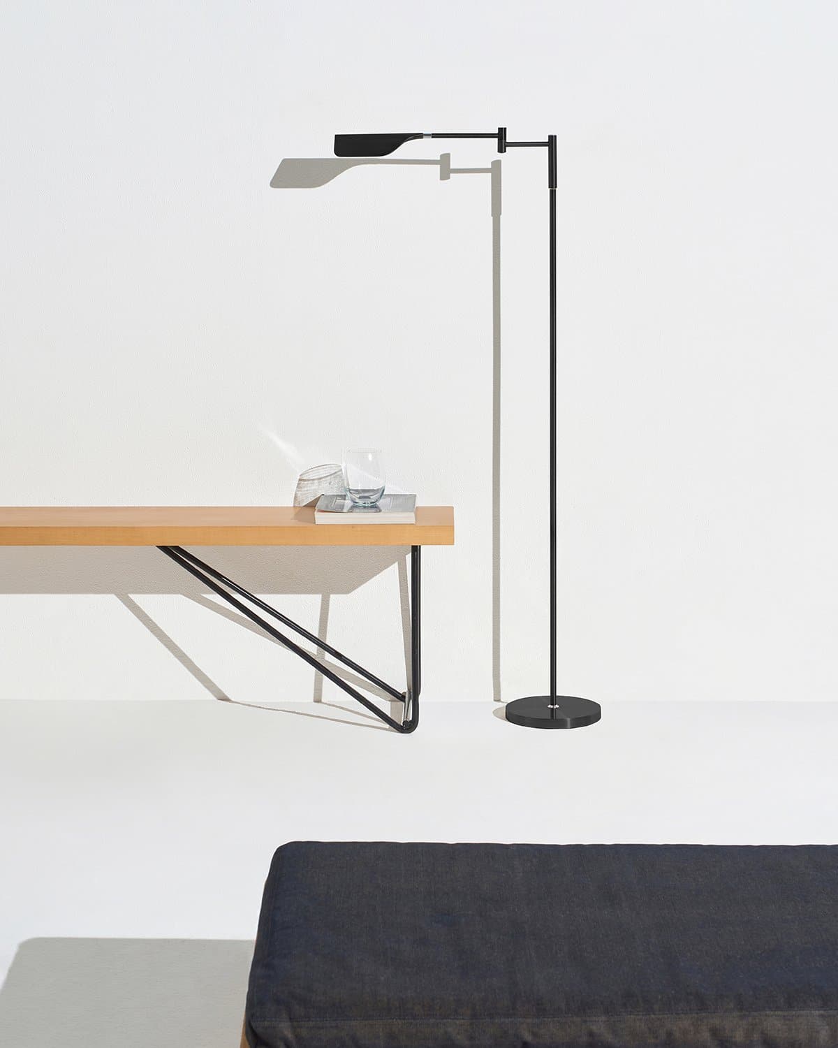 Glowmere Leaf Reading LED Floor Lamp with Touch Dimmer in black