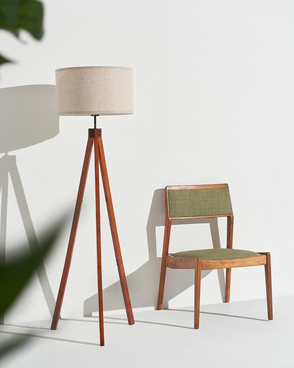 Glowmere Eden Wooden Tripod LED Floor Lamp view 3