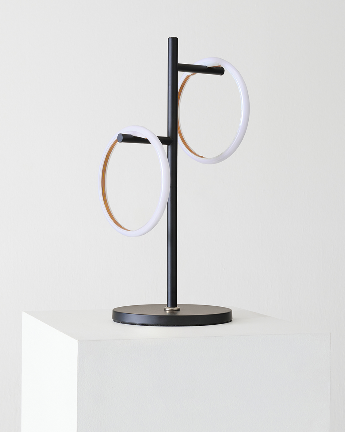 Glowmere Saturn RGB Two Ring Color Changing Table Lamp view 3