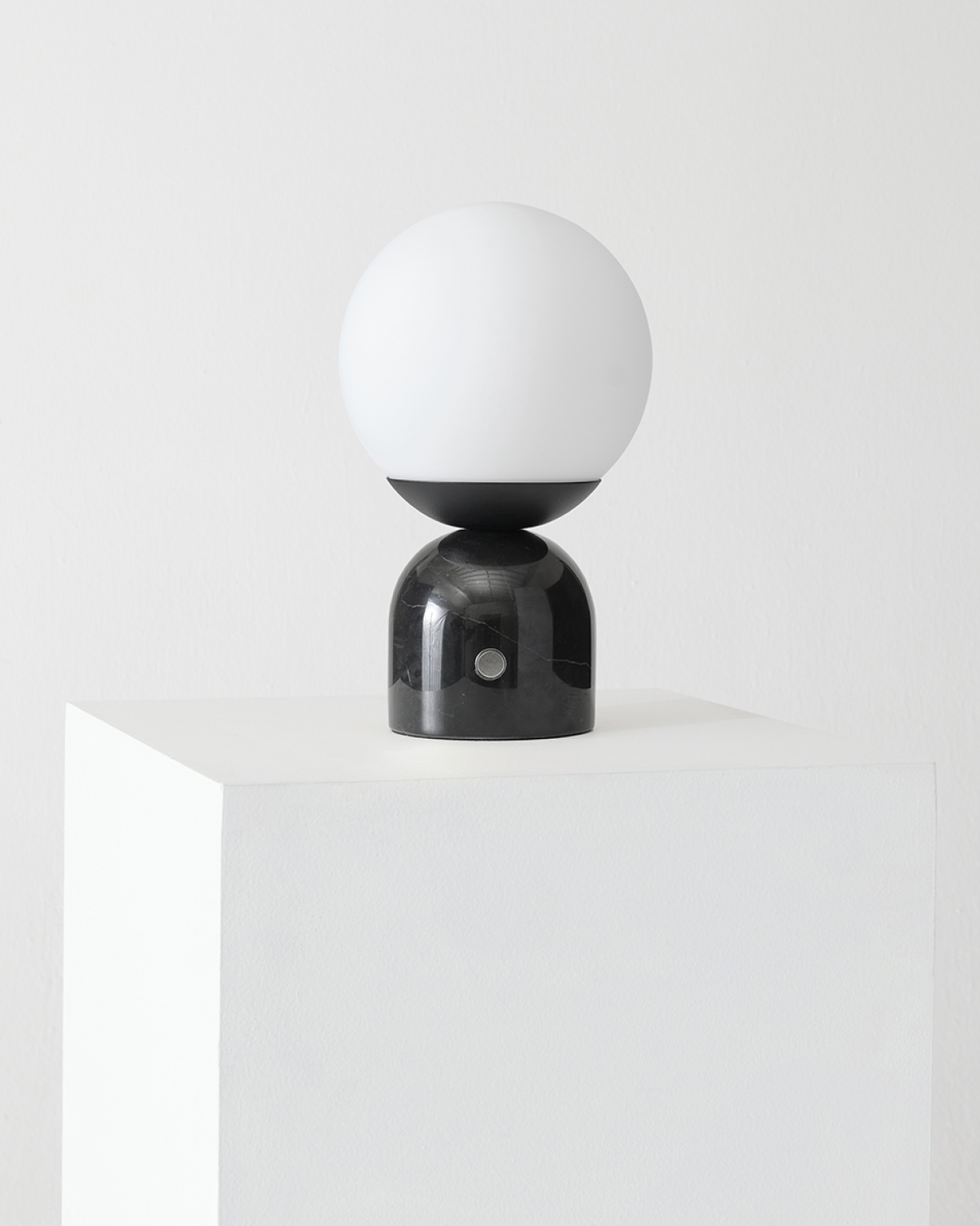 Glowmere Mila Marble Globe Table Lamp in black