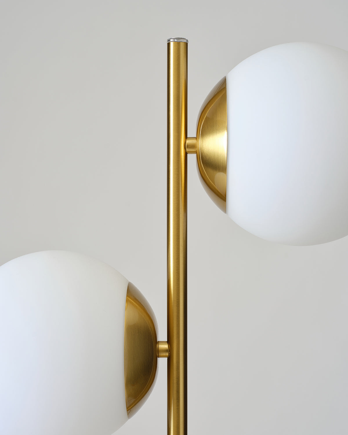 Glowmere Sphere Twin Globe Table Lamp with USB C Charging view 5