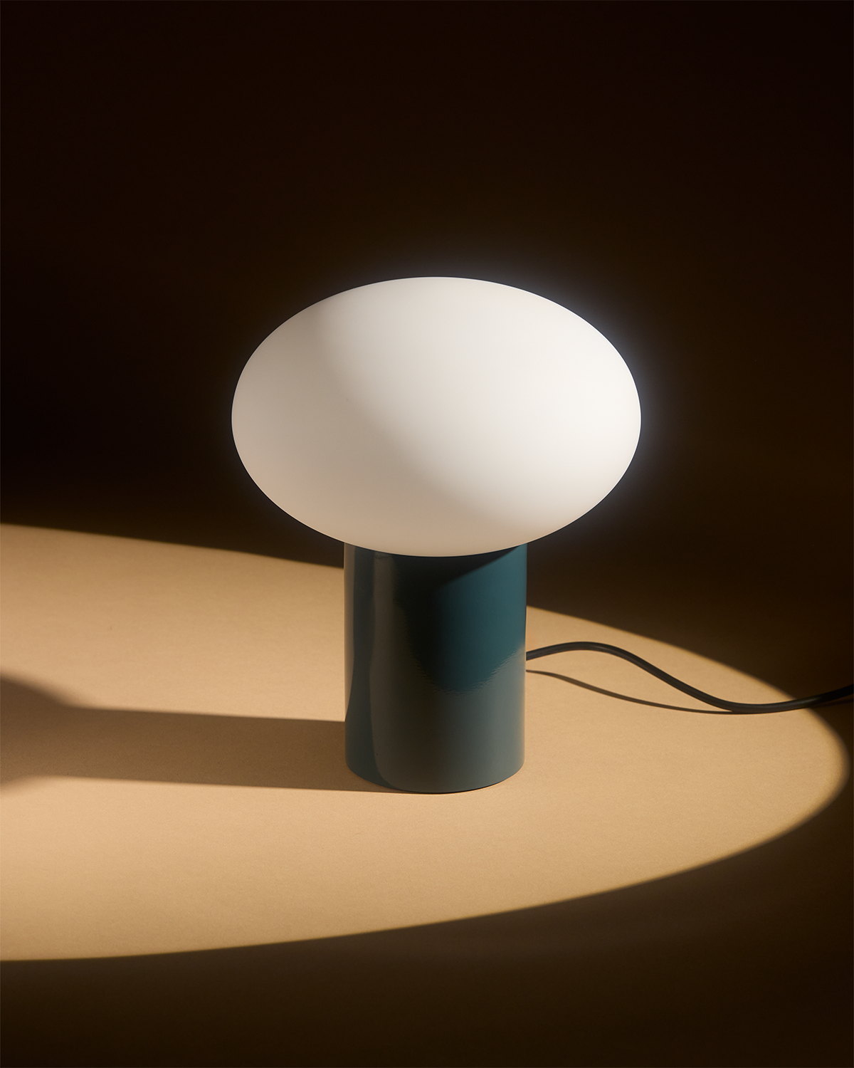 Glowmere Ivy Frosted Oval Globe Minimalist Table Lamp in teal