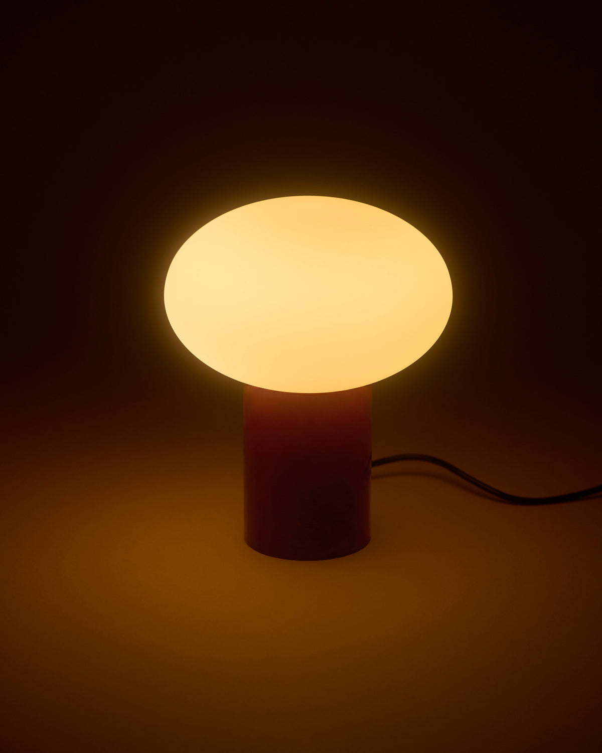 Glowmere Ivy Frosted Oval Globe Minimalist Table Lamp in red