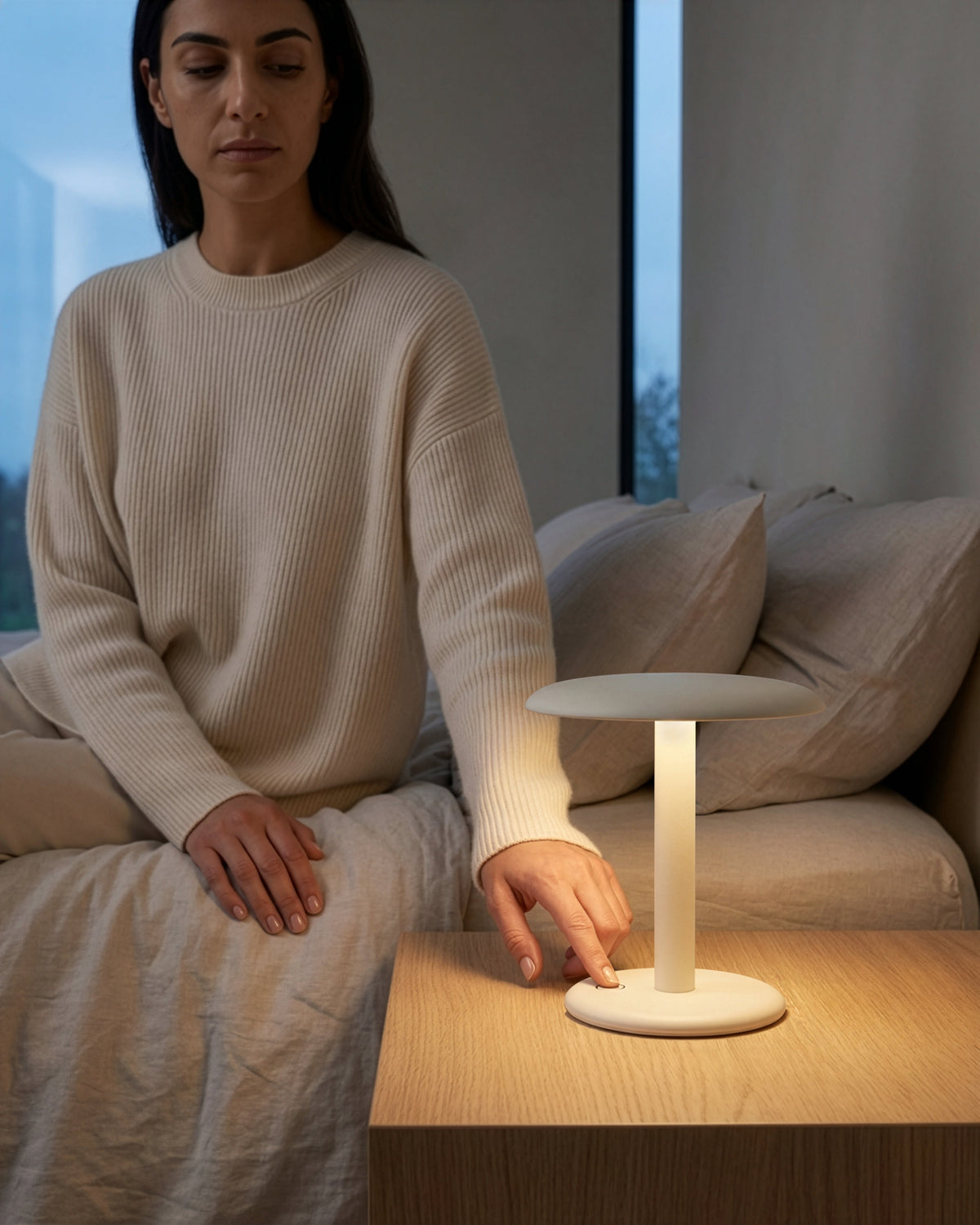 Glowmere Zeno Rechargeable Touch Dimming Portable Lamp view 4
